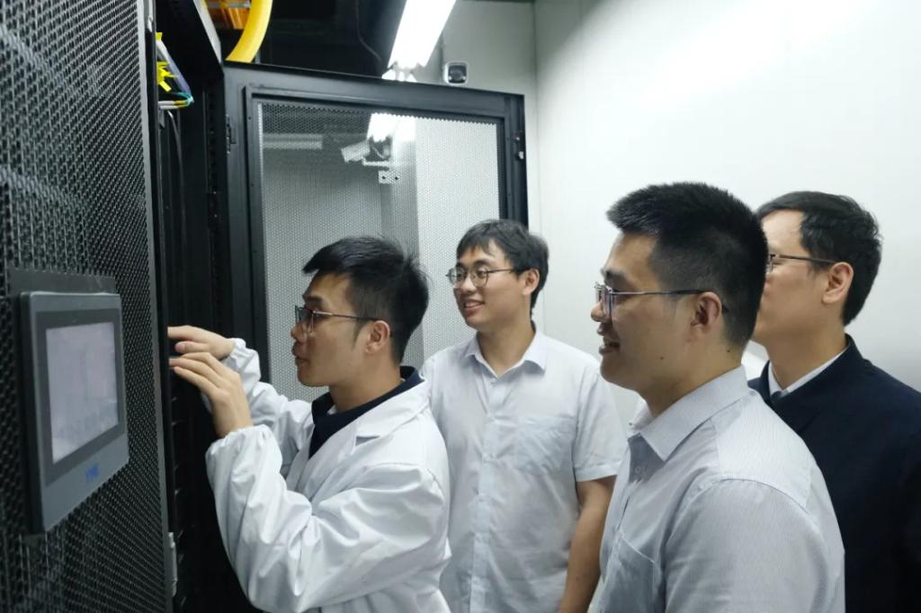 365英国上市公司(集团)官方网站-Global Platform