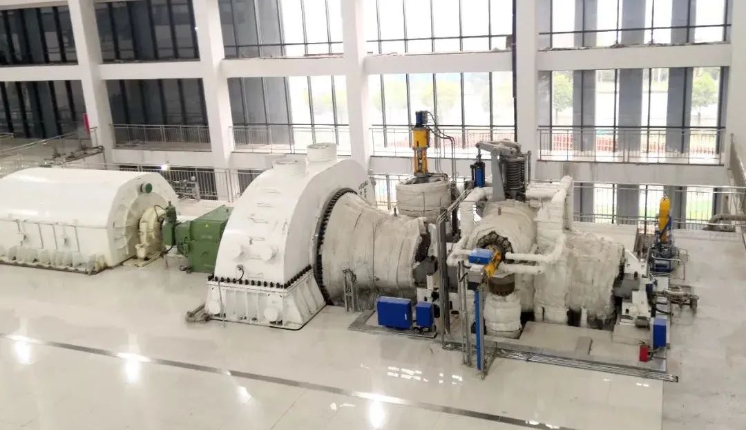 3D8EF56F804005295FD958EB1B9_639E7C73_17382